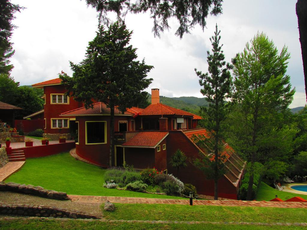 Chalet Suisse Posada & Spa - Adults Only Вилья-Хенераль-Бельграно Экстерьер фото